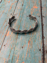 Load image into Gallery viewer, Navajo Sterling Silver Twisted Rope Adjustable Bracelet Cuff