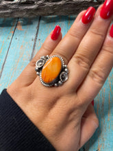 Load image into Gallery viewer, Old Pawn Navajo Sterling Silver &amp; Orange Spiny Ring Size 7.5
