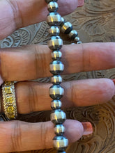Load image into Gallery viewer, Sterling Silver 6mm &amp; 8mm 7.5 Inch Pearl Beaded Bracelet