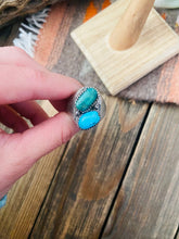 Load image into Gallery viewer, Old Pawn Vintage Navajo Sterling Silver &amp; Turquoise Ring Size 10