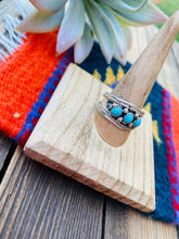 Load image into Gallery viewer, Navajo Turquoise and Sterling Silver Band Ring