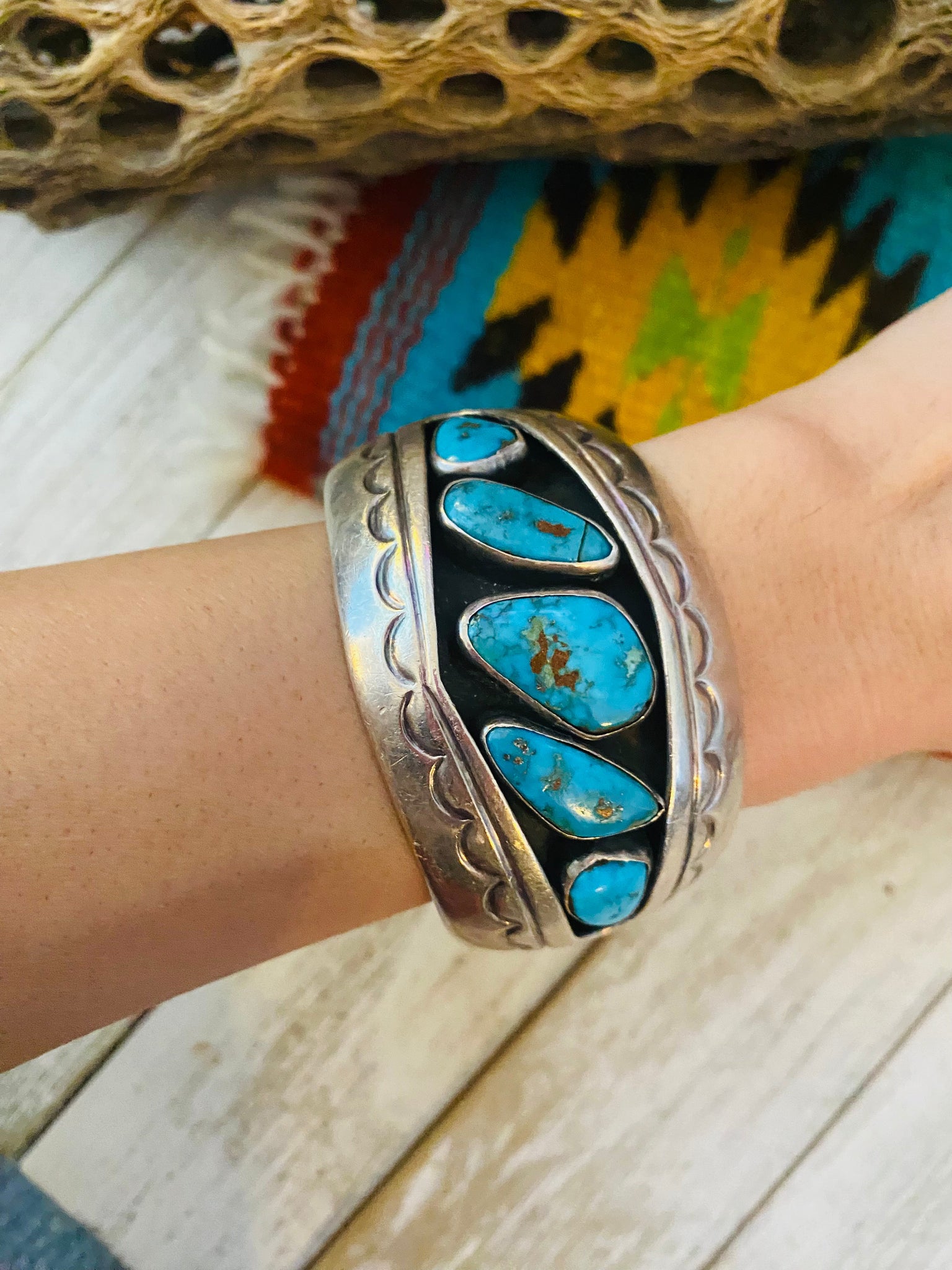 Navajo Old Pawn Vintage Turquoise & Sterling Silver Tufa Cast Cuff Bra – A  Western Wedding Co