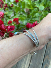Load image into Gallery viewer, Navajo Sterling Silver &amp;  Spice Floating Bracelet